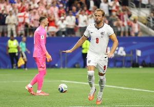 经历小波折!近8次为英格兰主罚点球,凯恩全部罚进