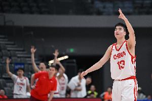 媒体人:中国U18男篮出征亚洲杯 12人名单出炉首战斯里兰卡