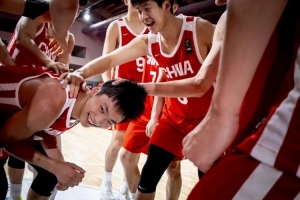 媒体人:事实证明我们的男子篮球的苗子在亚洲地区是断崖式领先的