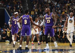 夸梅:让外籍球员统治联盟真是耻辱 NBA的标准被布朗尼拉低了
