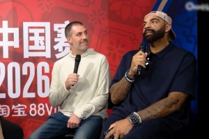 布泽尔:04年铜牌不知丢哪了 但08年金牌的位置我记得清清楚楚