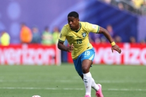 恩德里克经纪公司:不认为球员会离开皇马,他需要的只是机会