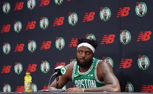 科里森谈米罗:他是可靠的护筐者 外线球员在防守端能更具侵略性