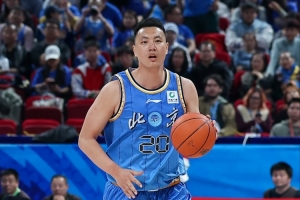 翟晓川:李楠指导对每一件事都比较认真 也敢于承担责任