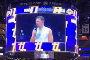 东契奇赛前讲话:这是一个全新篇章的开始 这将是一个特别的赛季