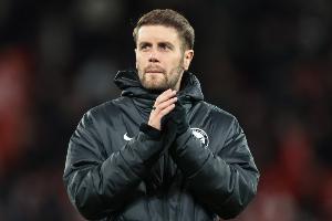 曼晚:威尔考克斯有意许尔策勒,但曼联无法满足布莱顿的赔偿金