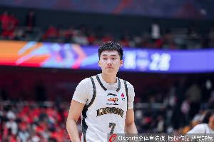 投篮一个不进!段睿骐替补11分钟 7中0&三分4中0一分未得