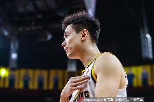 金身告破!辽宁遭遇本赛季首场败仗 战绩为4胜1负