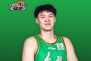 真挚的祝福!祝辽篮球员赵森22岁生日快乐!