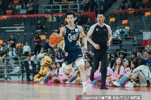 力战难救主!杨溢全场9投6中 贡献13分4篮板6助攻1抢断
